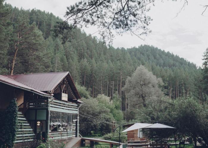 Derevnya Berendeevka Hotel