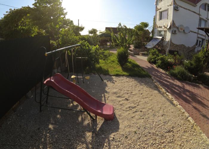 Alfa Guest House