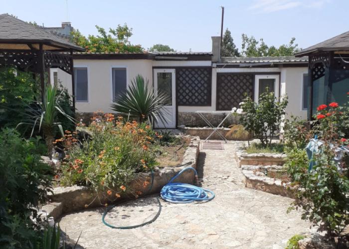 Oazis Guest House