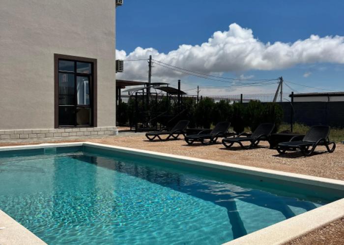 Villa Lazurit Guest House