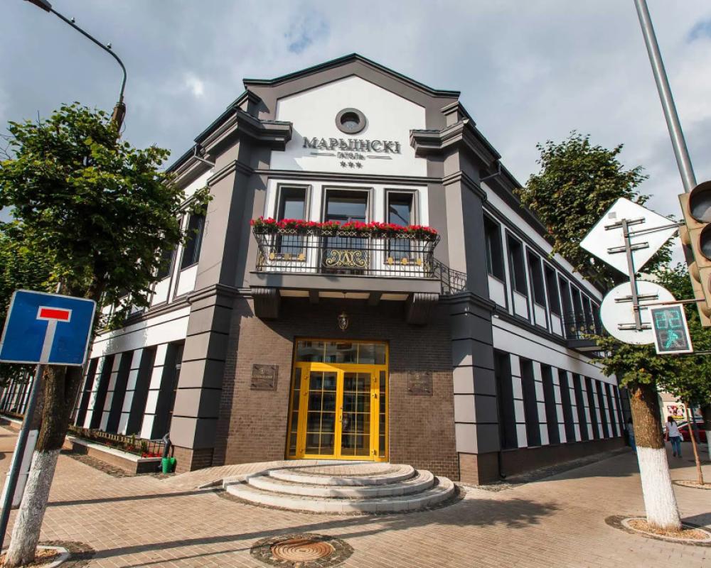 Mariinskiy Hotel