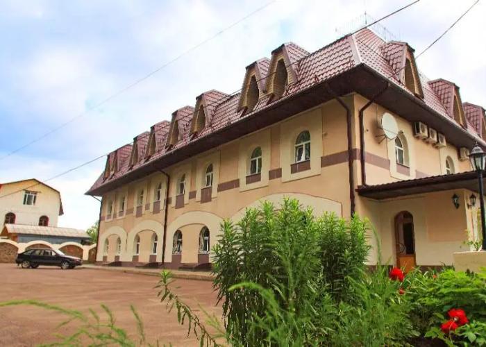 Gostinitsa Miloslavskij