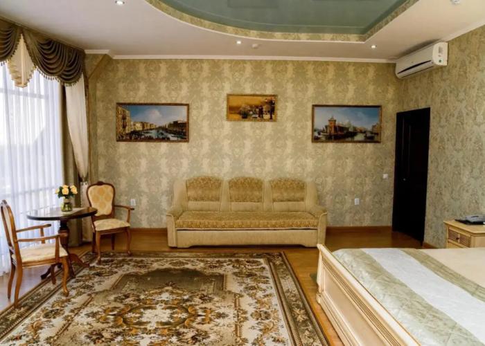 Evropa Hotel