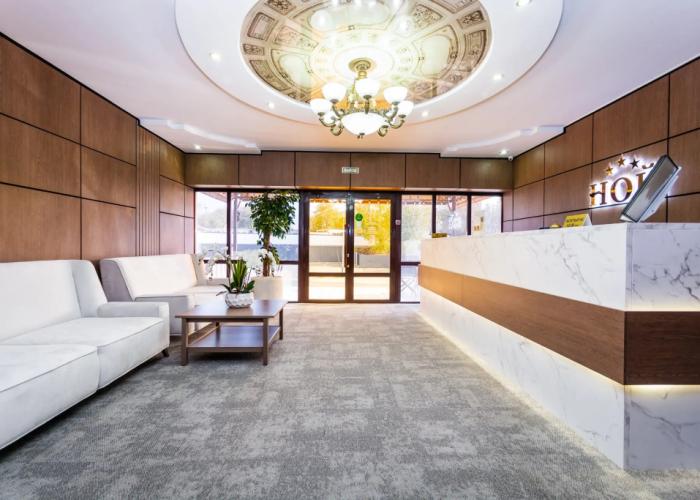 Noi Hotel