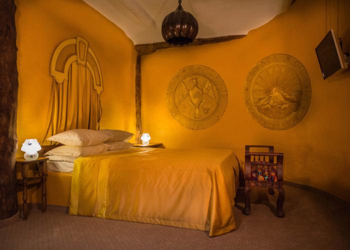 Luxury House Hotel