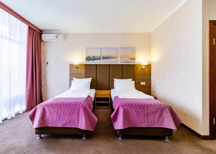 Noj Hotel