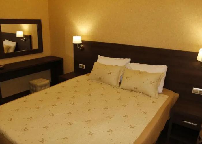 Royal Park Hotel