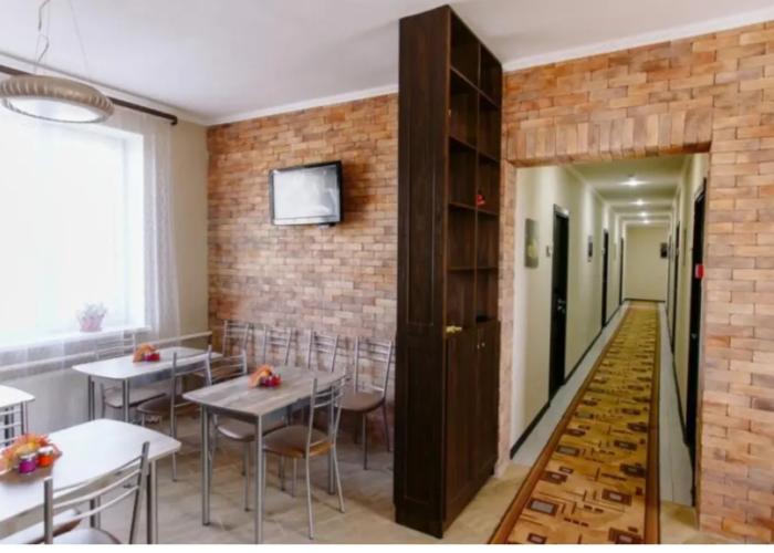 Lada Hotel