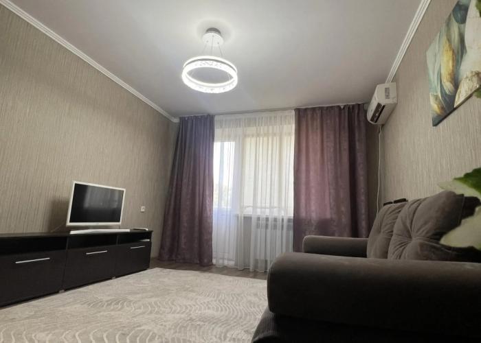 Apartments on the 1st microdistrict 5