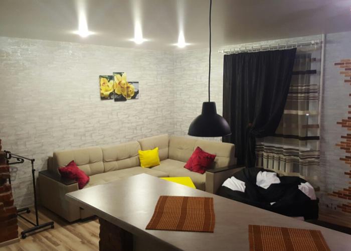 Chapaeva 8 Apartments
