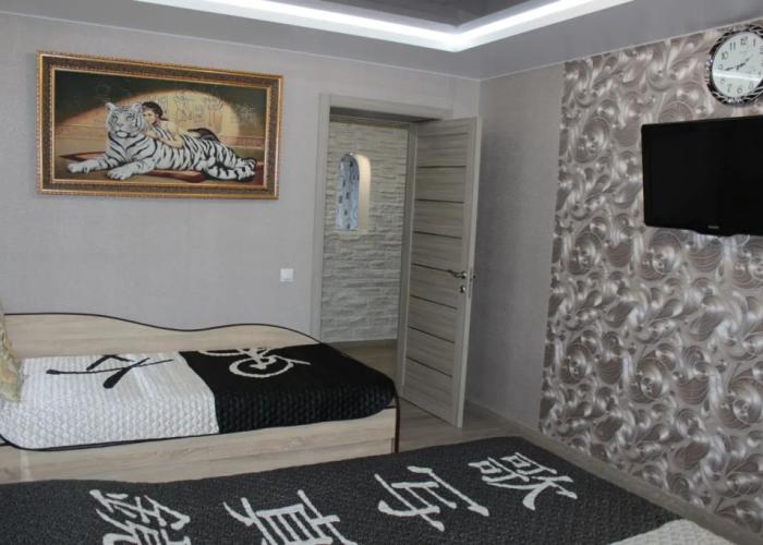 Kvartira Na Sutki Apartments