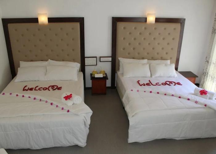 Thoddoo Inn