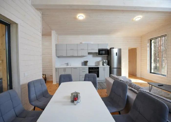 Chastny Dom Na Dachnoy 12 Private House