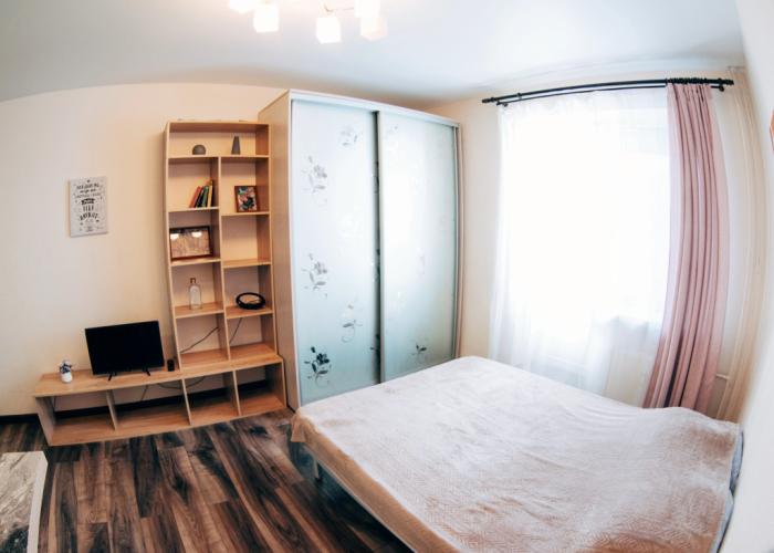 Studiya Na Aviatorov Baltiki Apartments