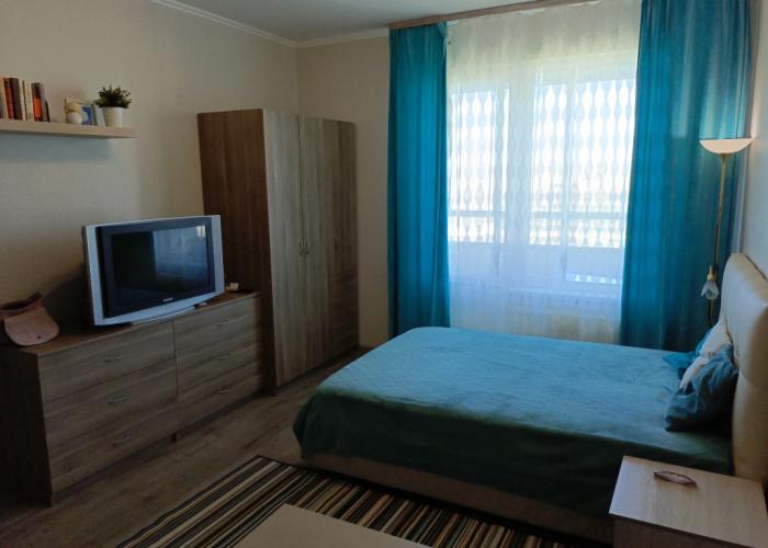 U Metro Apartments