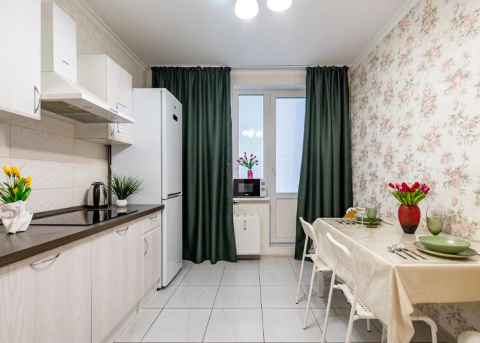 U Metro Devyatkino Flat