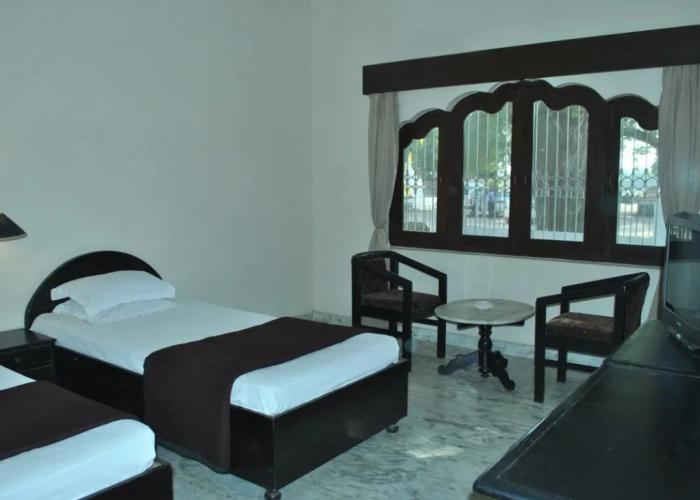 Hotel Marble Palace