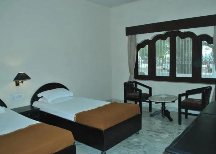 Hotel Marble Palace