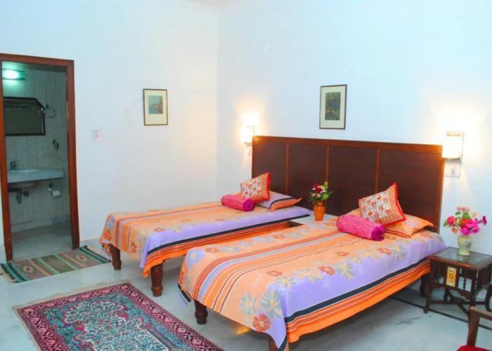 Hotel Harmony
