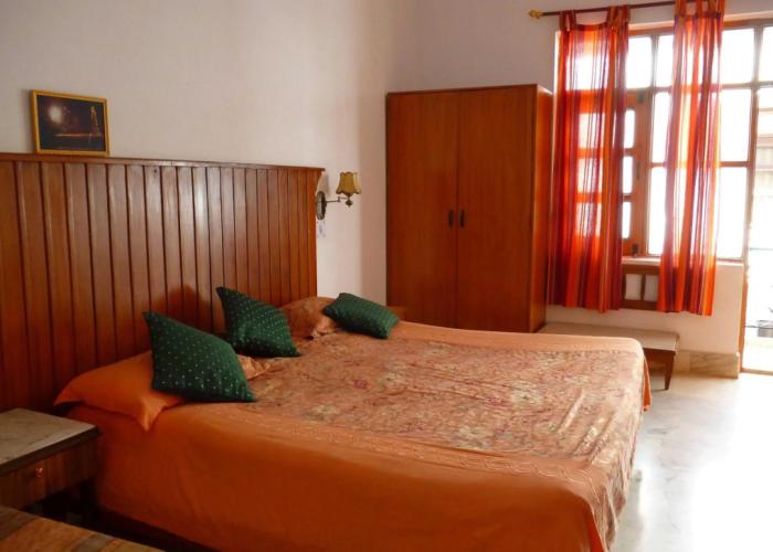 Hotel Harmony