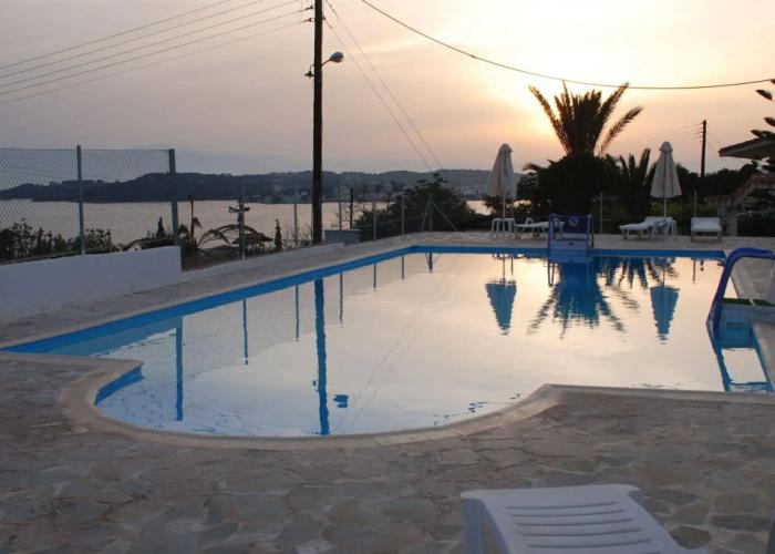 Long View Resort & Spa Rooms & Apartments