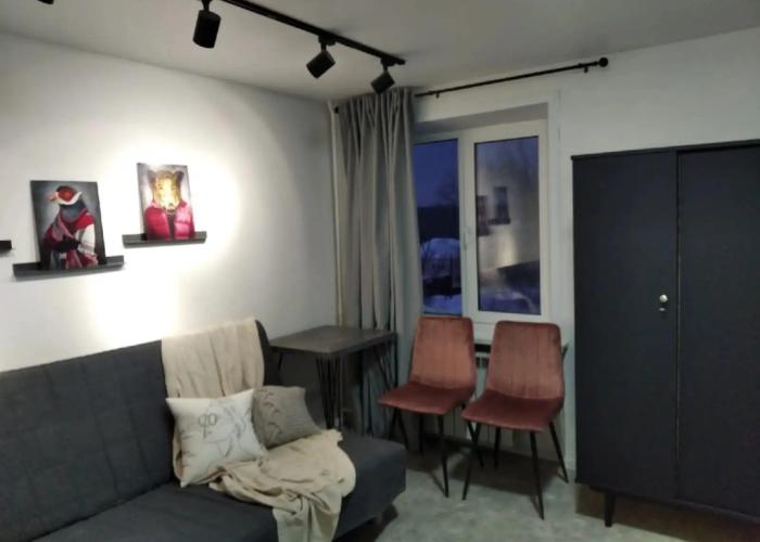 Dvukhkomnatnaya V Tsentre Flat