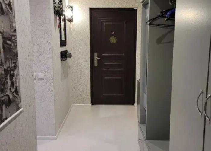 Na Ulitse Tyulenina 1 Apartments