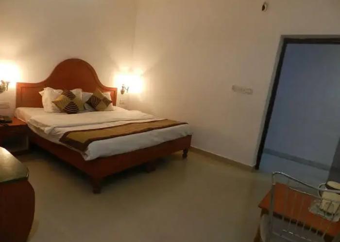 Hotel Khajuraho Inn