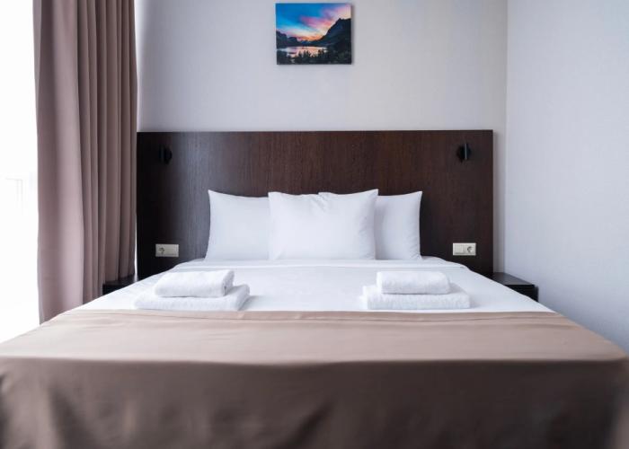 Sariya Hotel
