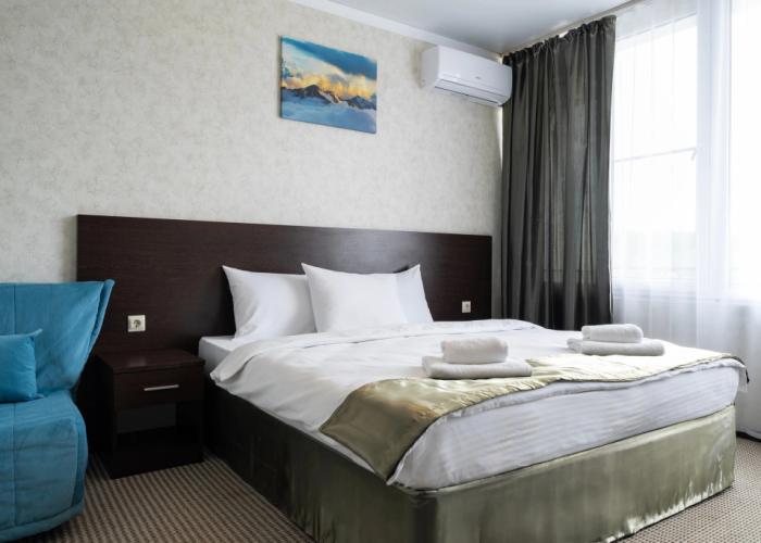 Sariya Hotel