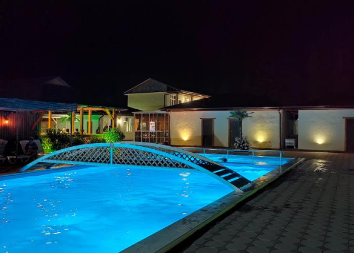 Hotel 