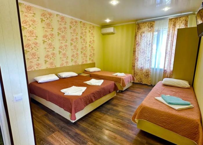 V Tikhoy Gavani Guest house