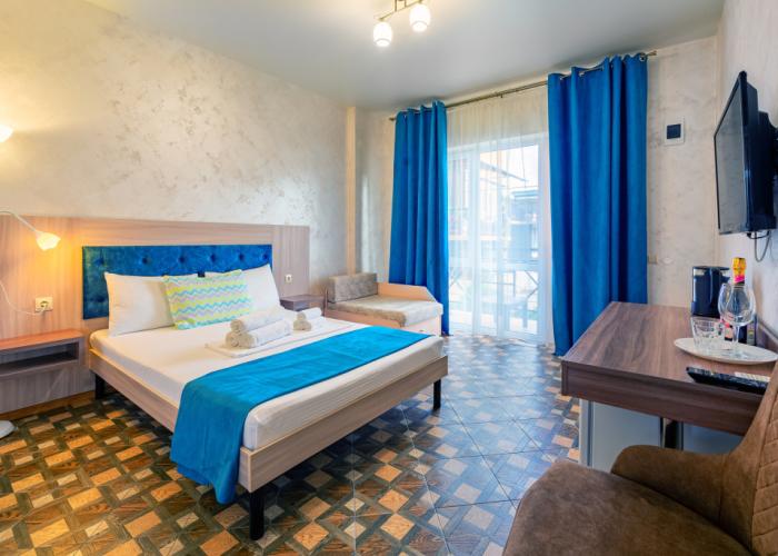 Eco Life Hotel