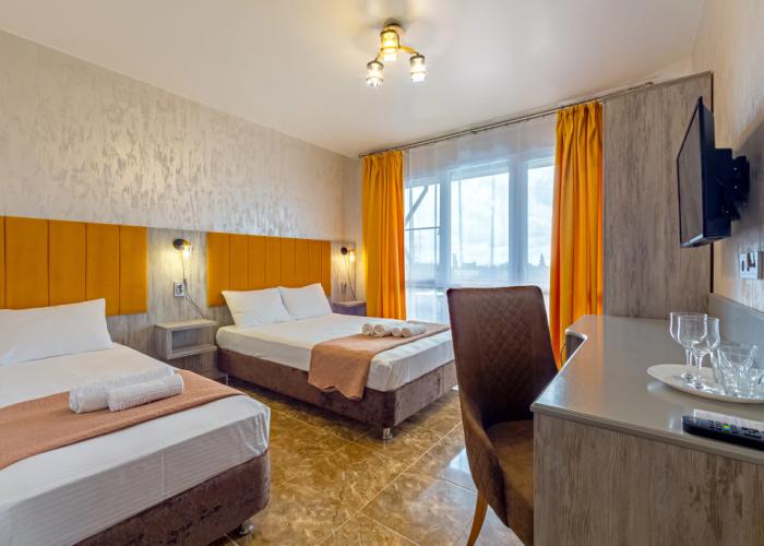 Eco Life Hotel