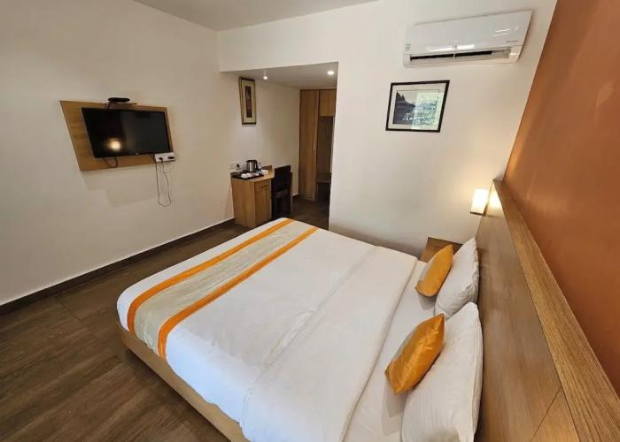 Hotel The Bundela- Khajuraho, Madhya Pradesh