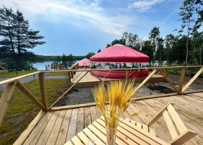 Yurta Lakhti Hotel