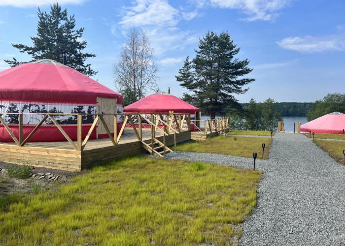 Yurta Lakhti Hotel
