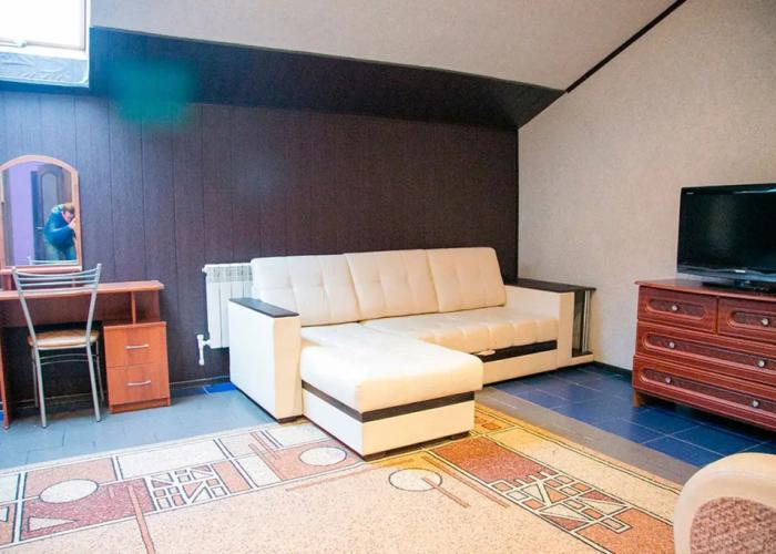 Zhara Hotel