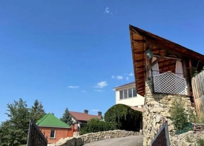 Rivyera Guest House