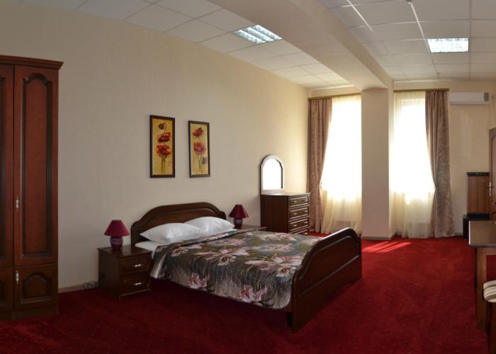 Lazurit Hotel