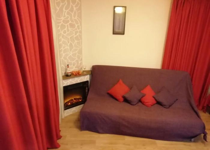 Studia S Kaminom Flat