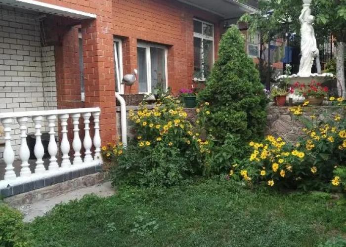 1-Ye Maya D 50 Guest House