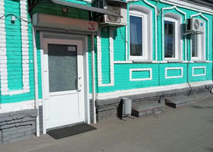 Uyut Guest House
