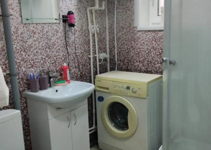 Uyut Guest House