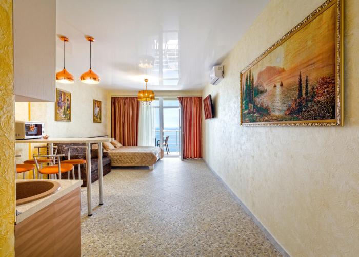 Mirazh Apartments