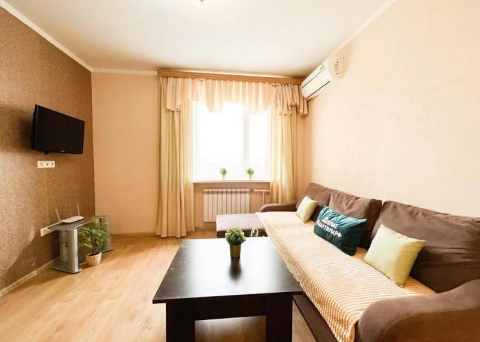 Shikarnaya 1-Komnatnaya Kvartira V Tsentre Apartments