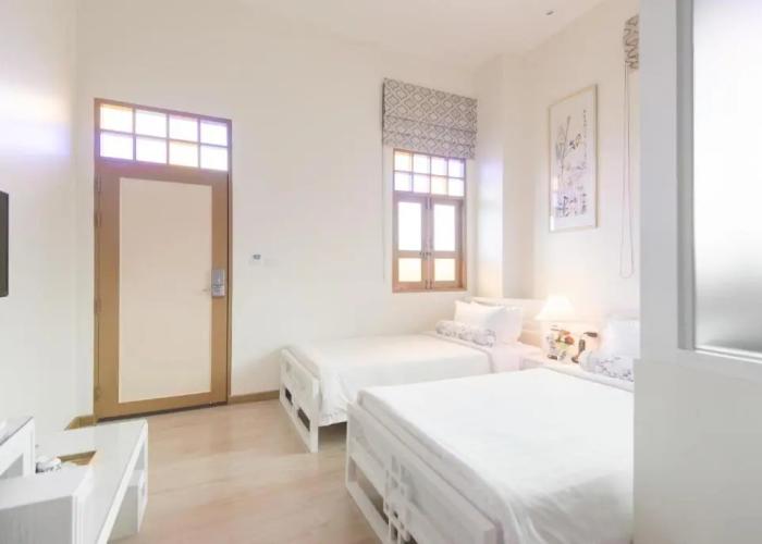 O'nya Phuket Hotel