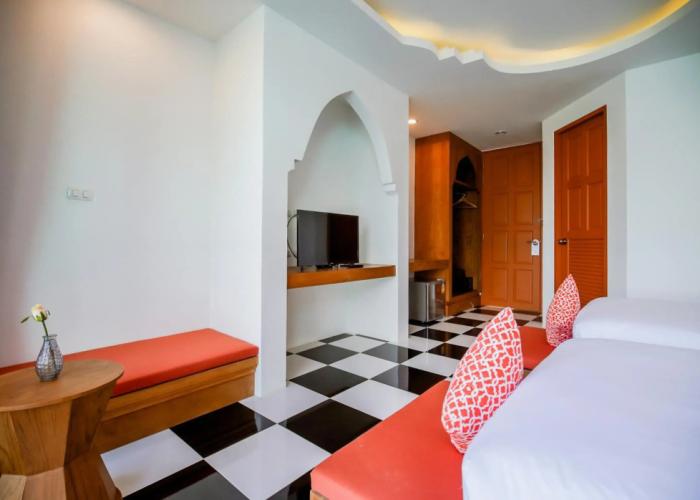 Khaleej Mass Hotel Patong