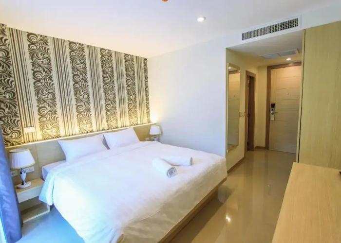 Ocean and Ole Patong Hotel
