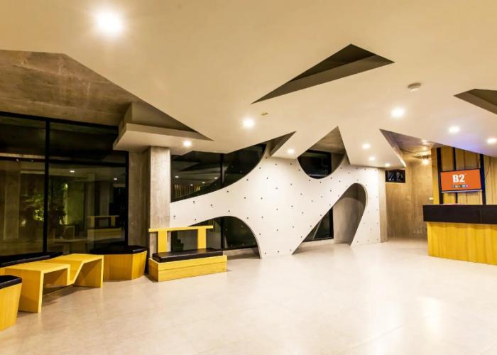 B2 Phuket Boutique & Budget Hotel